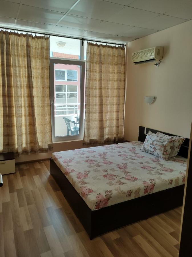 Dunav-Lazur Apt.5 Ravda Exteriör bild